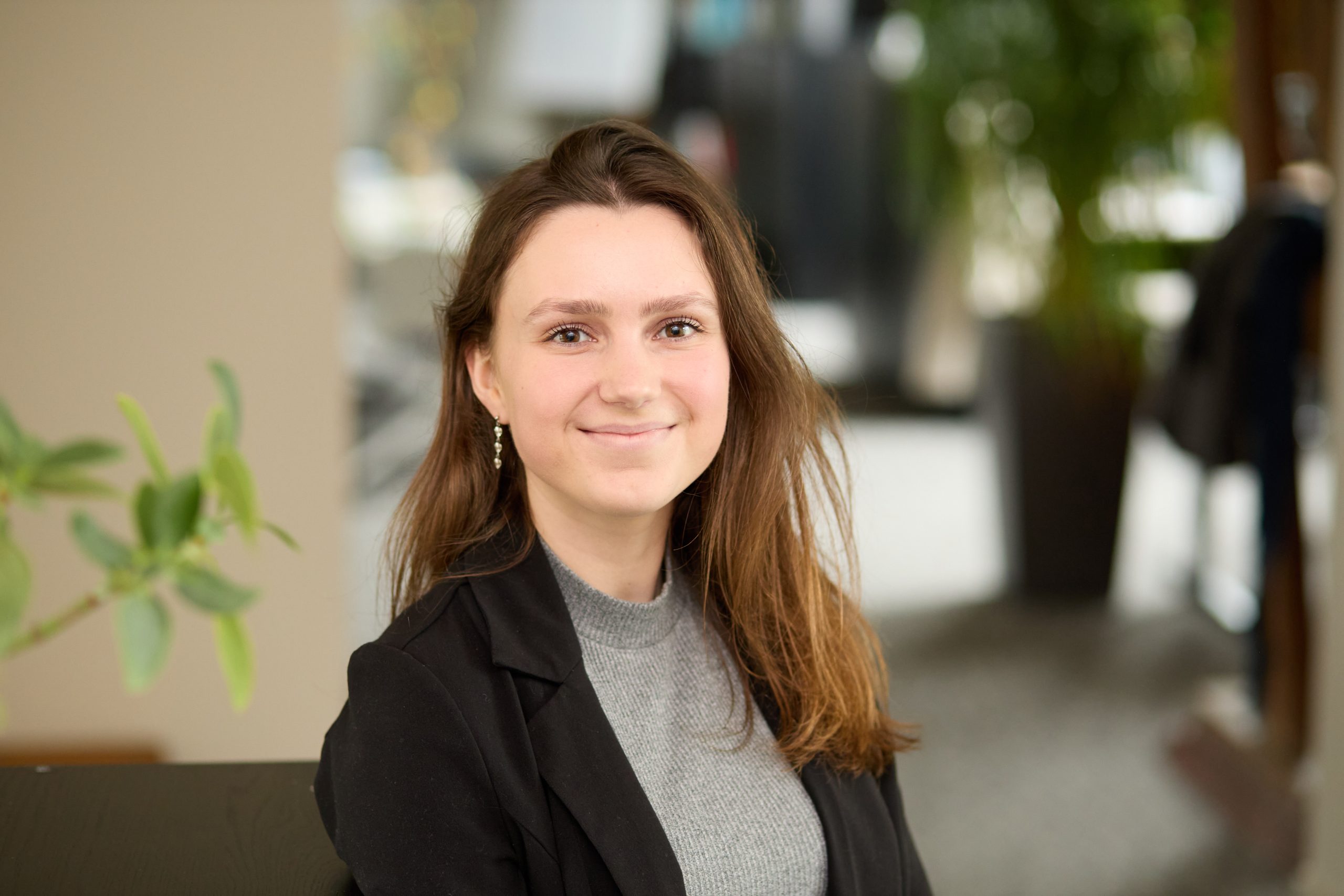 Roos Elegeert